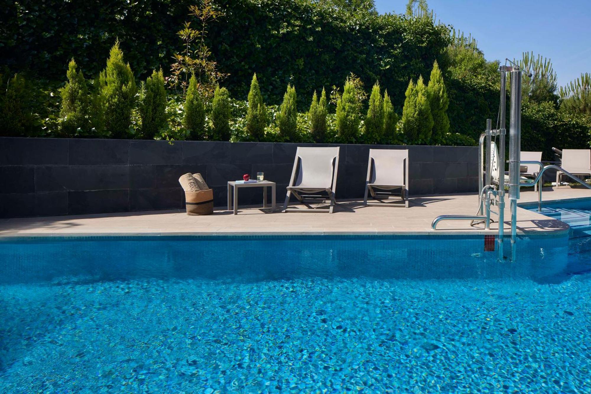 Nh Madrid Ribera Del Manzanares Hotel Екстериор снимка