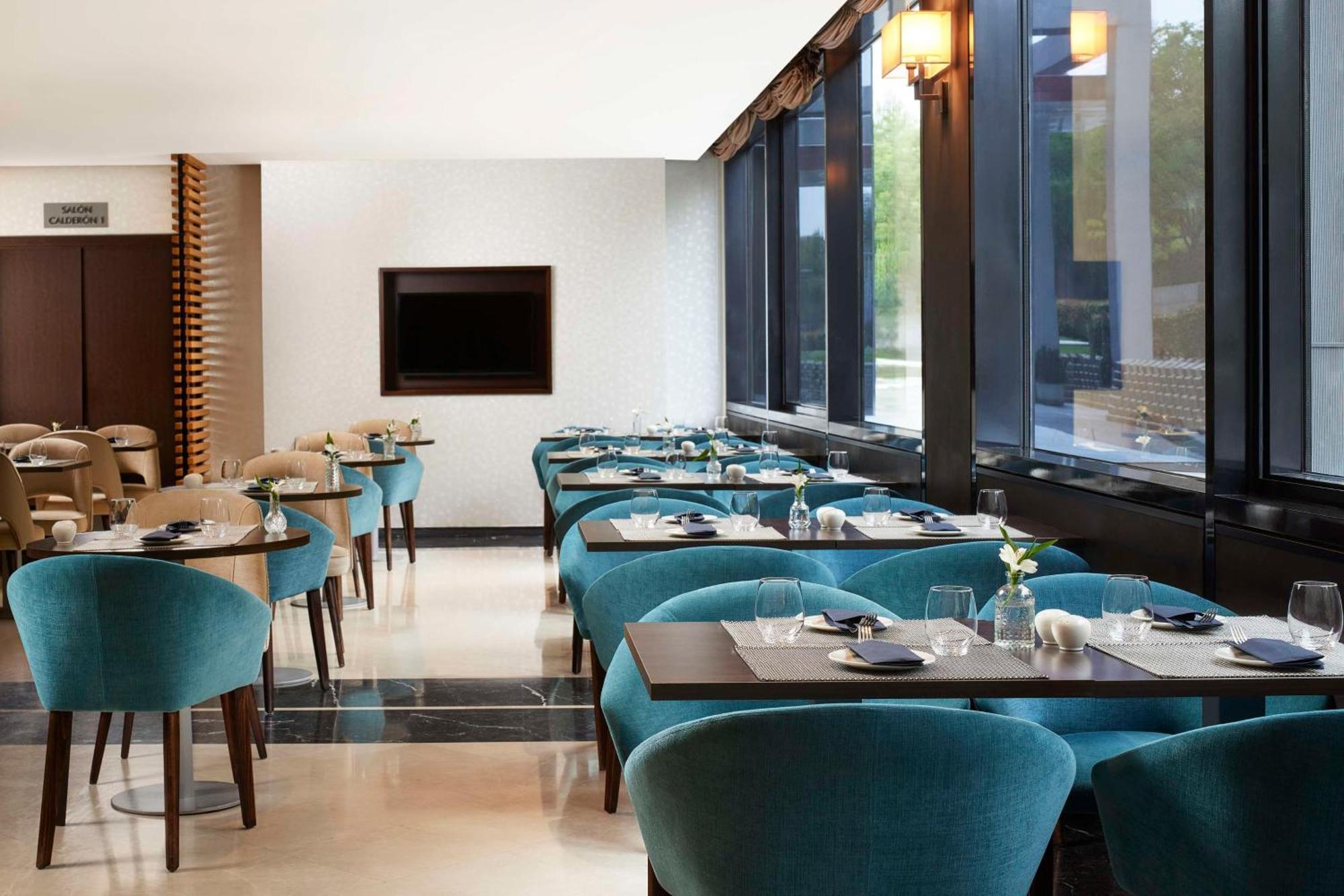 Nh Madrid Ribera Del Manzanares Hotel Екстериор снимка